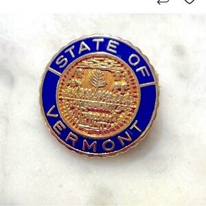 State of Vermont Lapel Pin